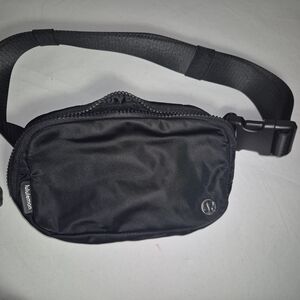 lululemon athletica Black Men's Bag